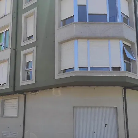 Amaral Xunqueiras Apartment